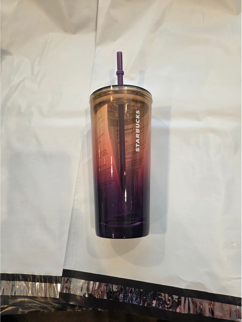 Starbucks Gradient Purple Reusable Tumbler with Straw 18 oz